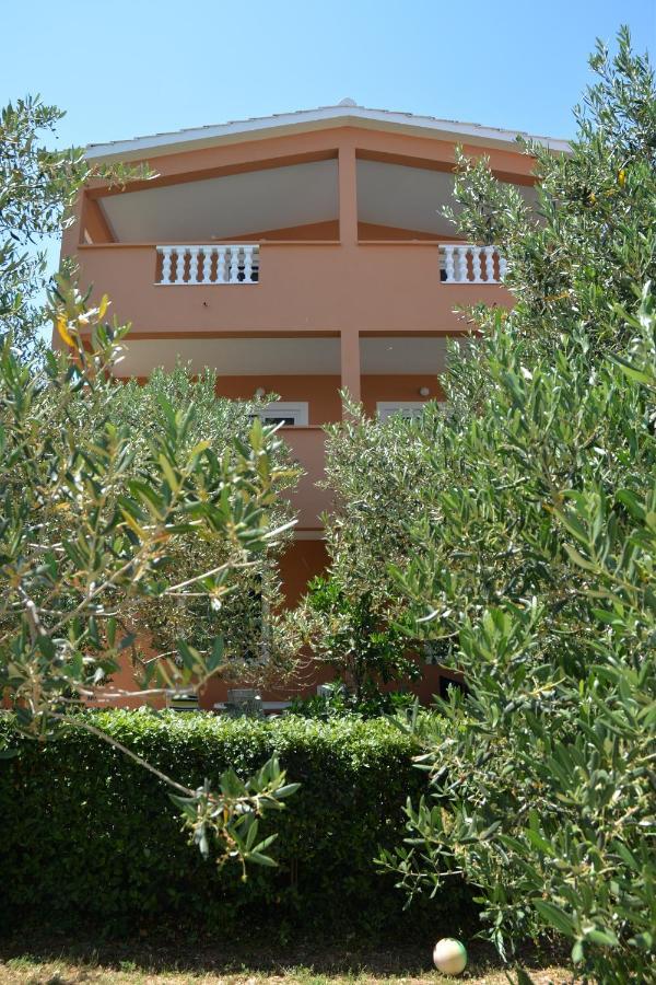Apartments By The Sea Tkon, Pasman - 16589 Εξωτερικό φωτογραφία