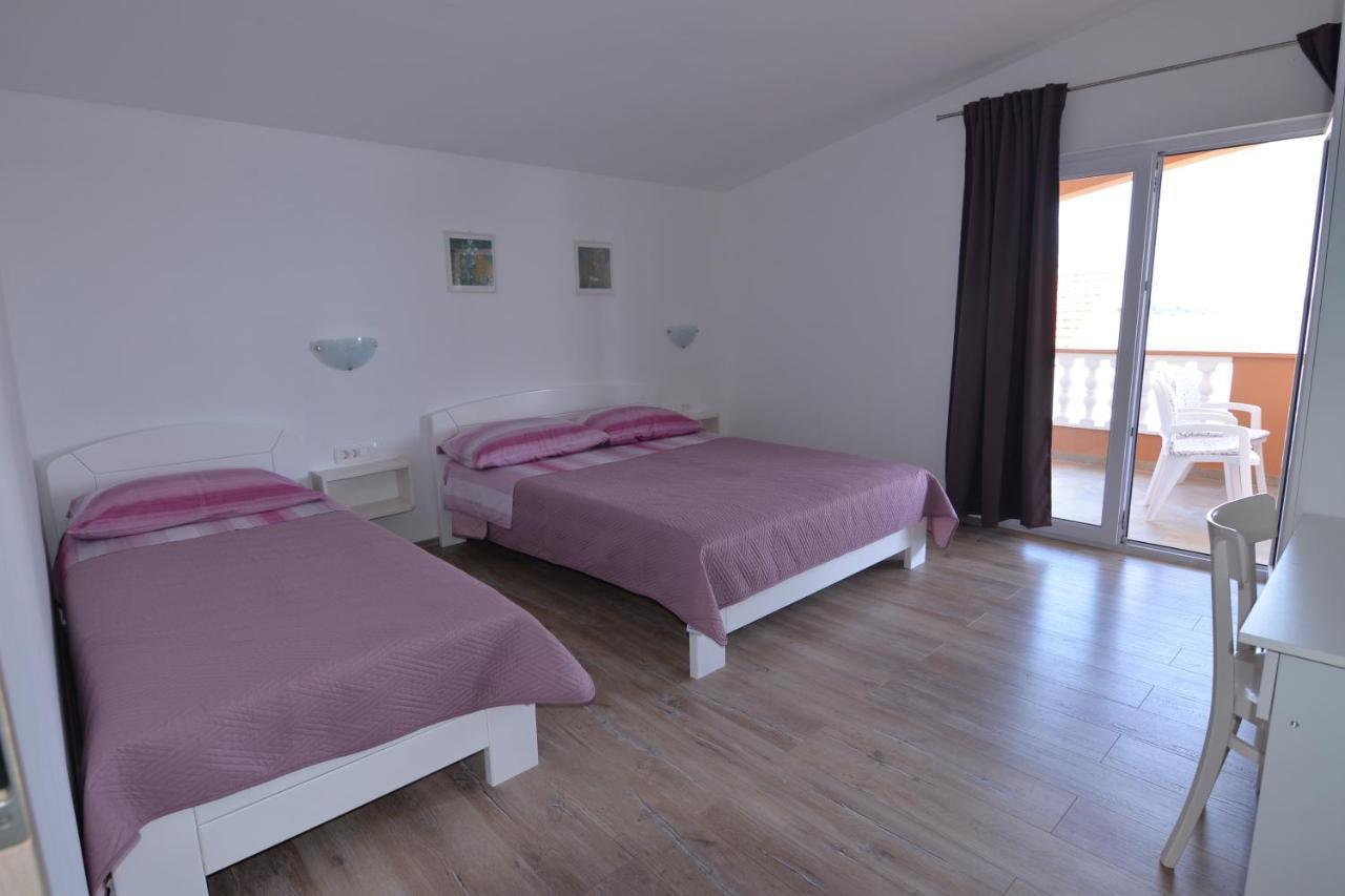 Apartments By The Sea Tkon, Pasman - 16589 Εξωτερικό φωτογραφία