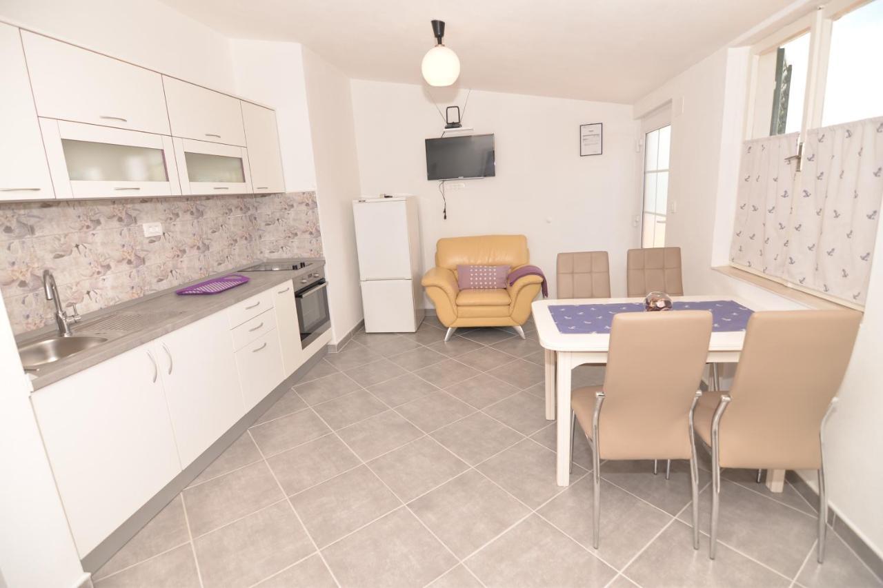 Apartments By The Sea Tkon, Pasman - 16589 Εξωτερικό φωτογραφία